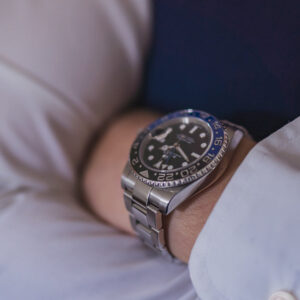 a-close-up-of-luxury-watch Ρολόι 021