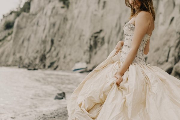 beaded-wedding-dress-on-the-beach Φόρεμα 022