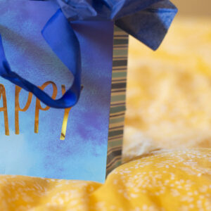 blue-gift-bag-with-gold-lettering Τσάντα Μπλε