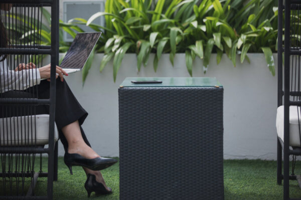 business-woman-footwear-at-the-office Παπούτσια 030