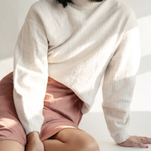 close-up-pink-skirt-and-cream-top Φούστα Ροζ