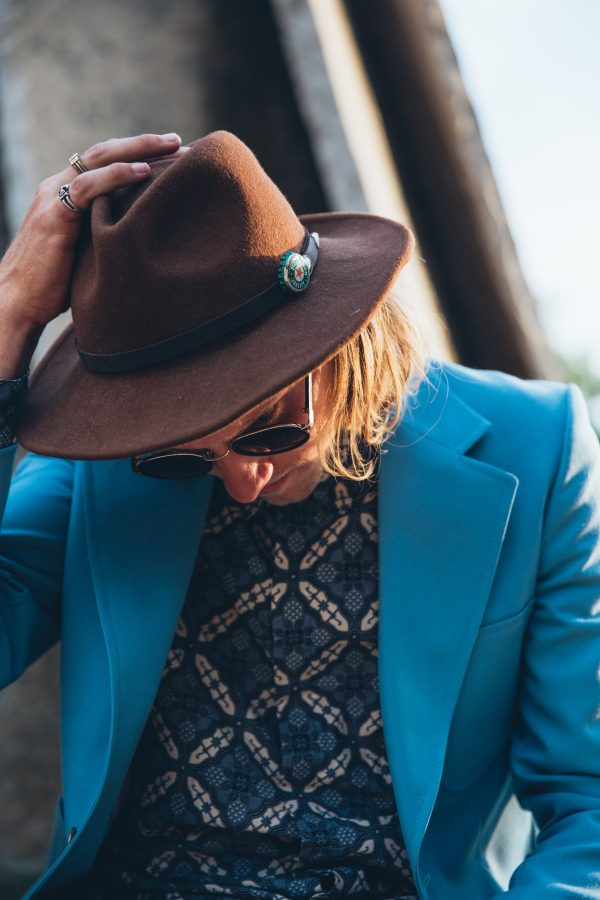 fashionable-man-in-hat Καπέλο 005