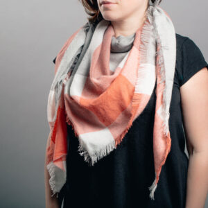 grey-and-peach-scarf-product Κασκόλ Γκρι