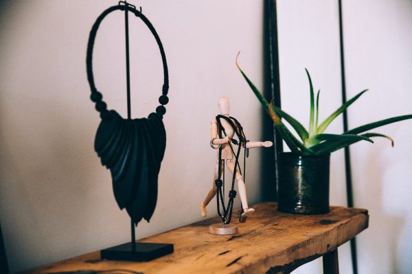 jewelry-as-art-for-your-home Κόσμημα 006