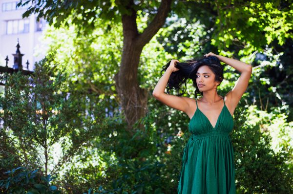 long-dark-hair-and-green-dress-fashion Φόρεμα Πράσινο 002