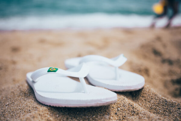 sandals-in-sand Σανδάλια
