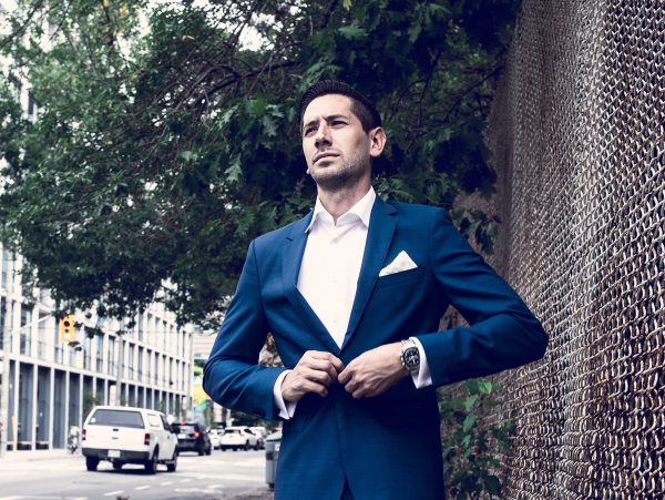 single-breasted-mens-suit-on-model Κοστούμι Ανδρικό 002