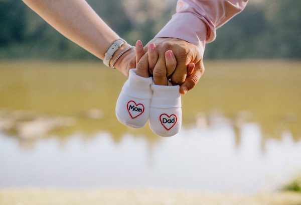 small-socks-with-the-words-mom-and-dad Κάλτσες 015