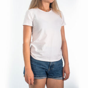 torso-of-a-person-wearing-white-shirt-product-mockup Πουκάμισο Λευκό 036